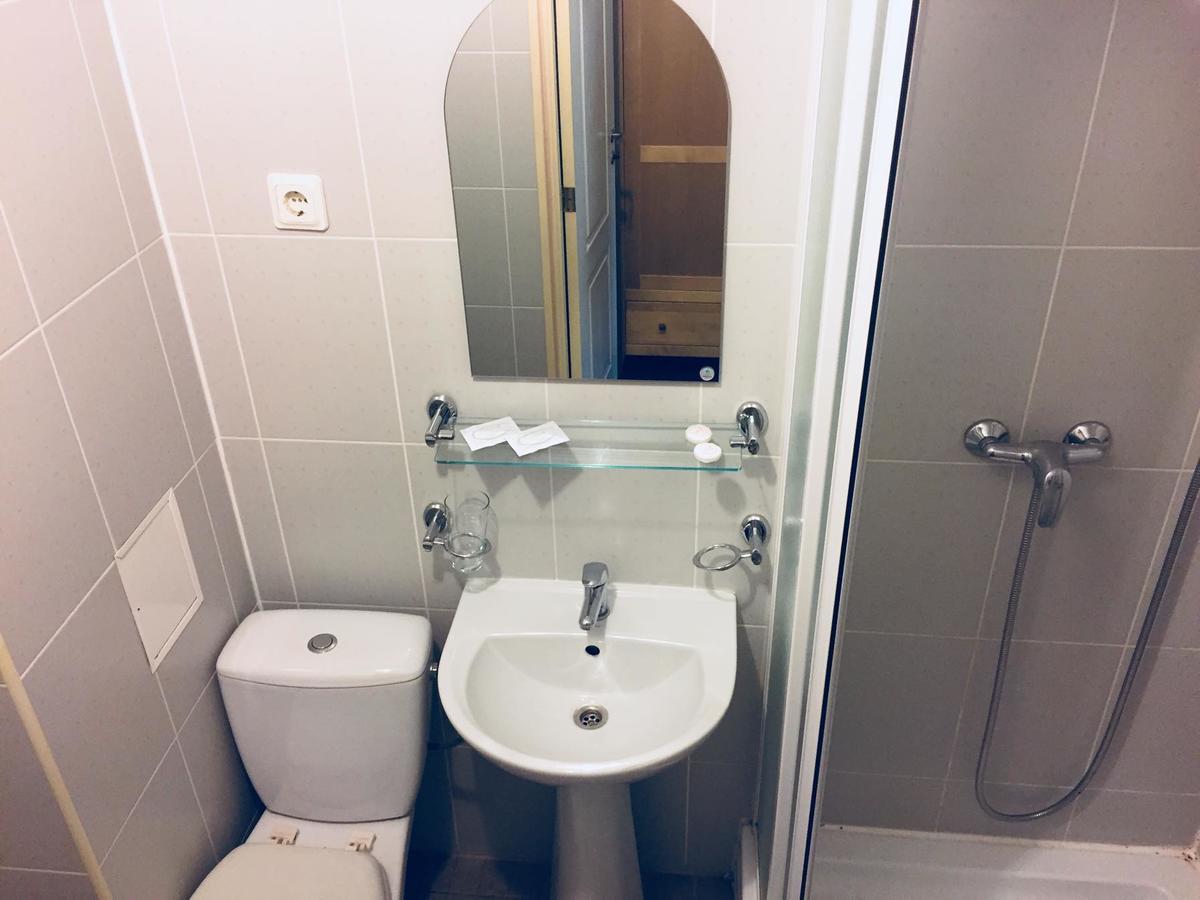 Olimpija Hotel&SPA Daugavpils Buitenkant foto